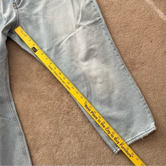 NWT Abercrombie & Fitch The Mom High Rise Distressed Jeans 36 - Picture 12 of 14